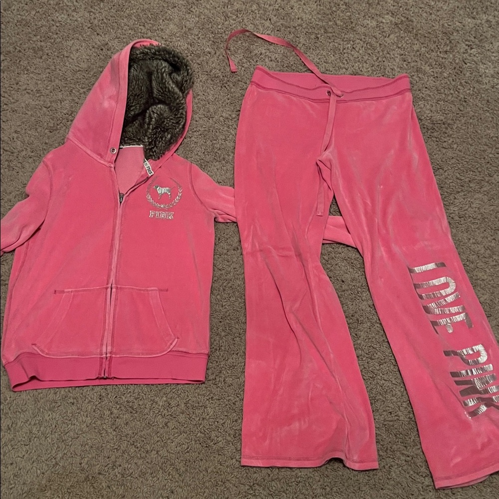 Victorias Secret PINK, Vintage, Invite Only, Velour Jacket 💕